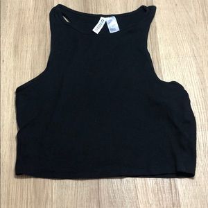 Comfortable black crop top